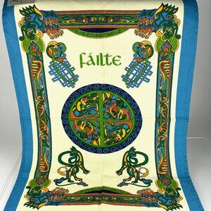 NWT Tea Towel Ulster Weavers Fáilte Irish Welcome Celtic Book of Kells Linen
